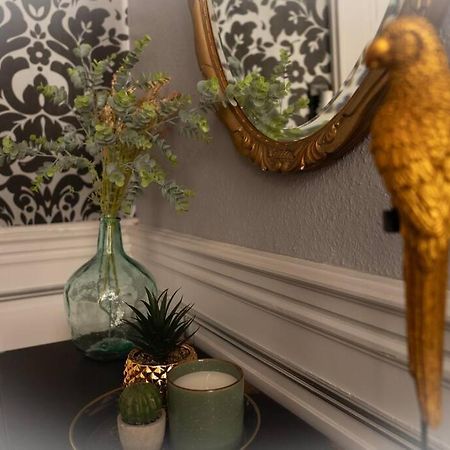 Camelia, Un Charme Montois Villa Монс Екстериор снимка