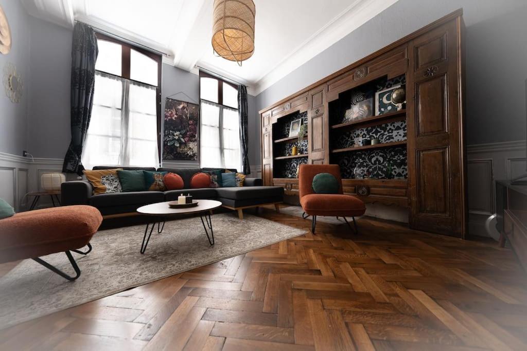 Camelia, Un Charme Montois Villa Монс Екстериор снимка