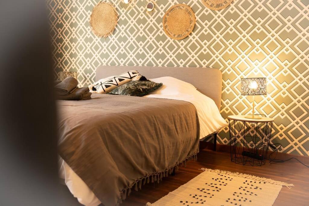 Camelia, Un Charme Montois Villa Монс Екстериор снимка